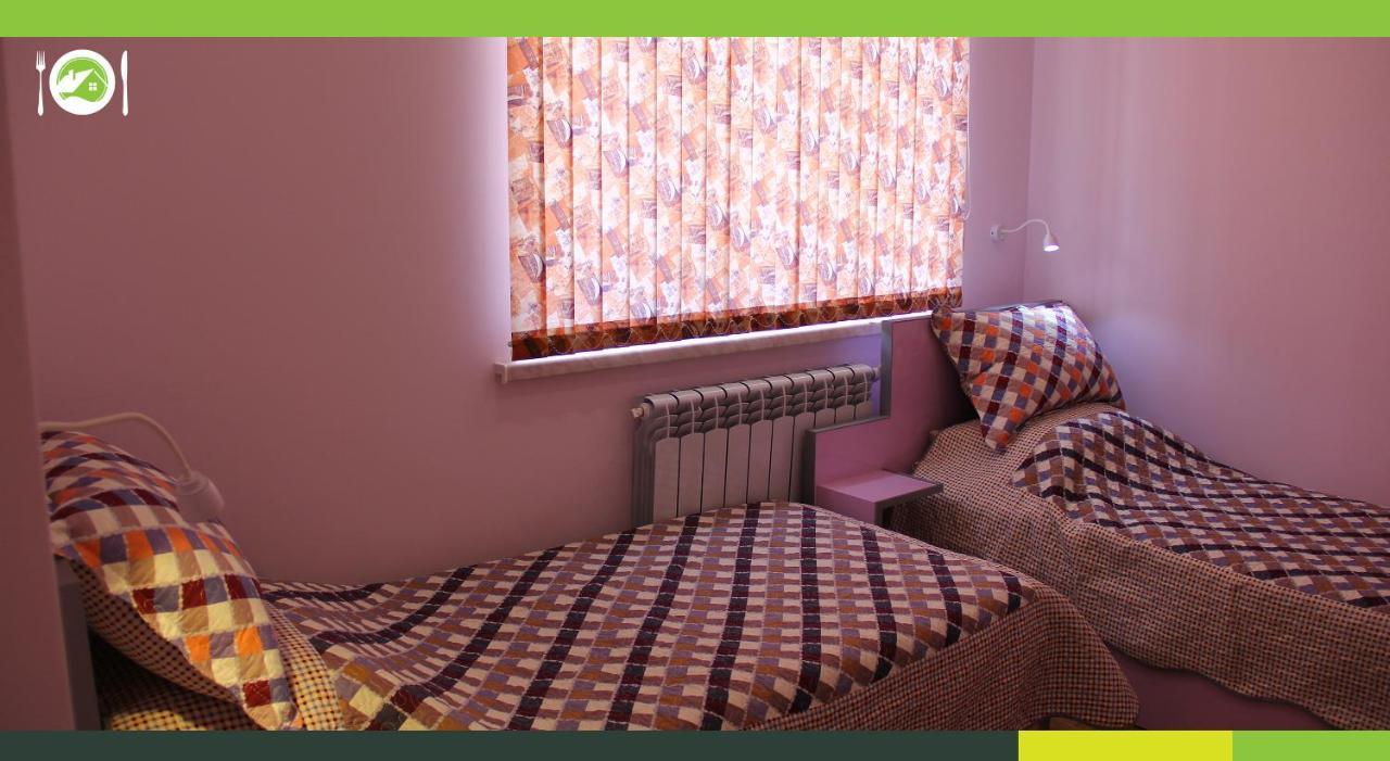 Guest House Hasmik Yeghegnadzor Bagian luar foto